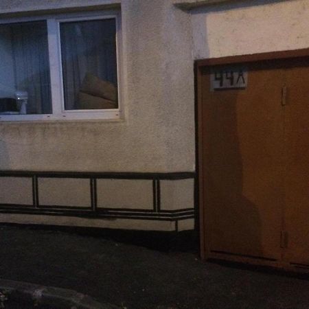 Casa Cu Curte Hotel Braşov Eksteriør billede
