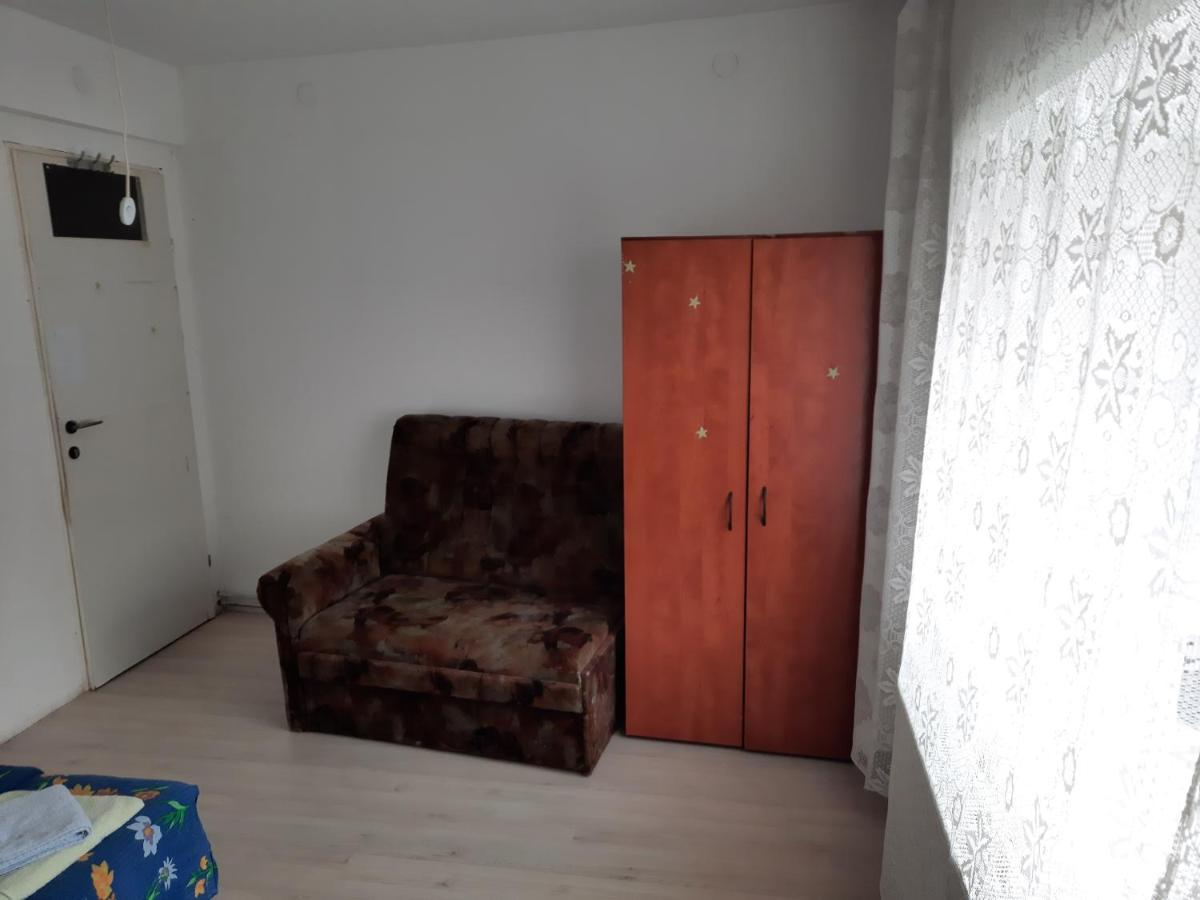Casa Cu Curte Hotel Braşov Eksteriør billede
